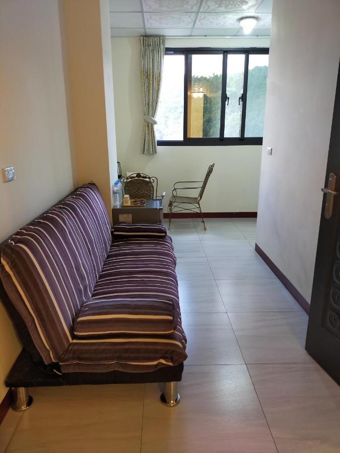 Sun Moon Lake Long Xing Homestay 魚池郷 エクステリア 写真